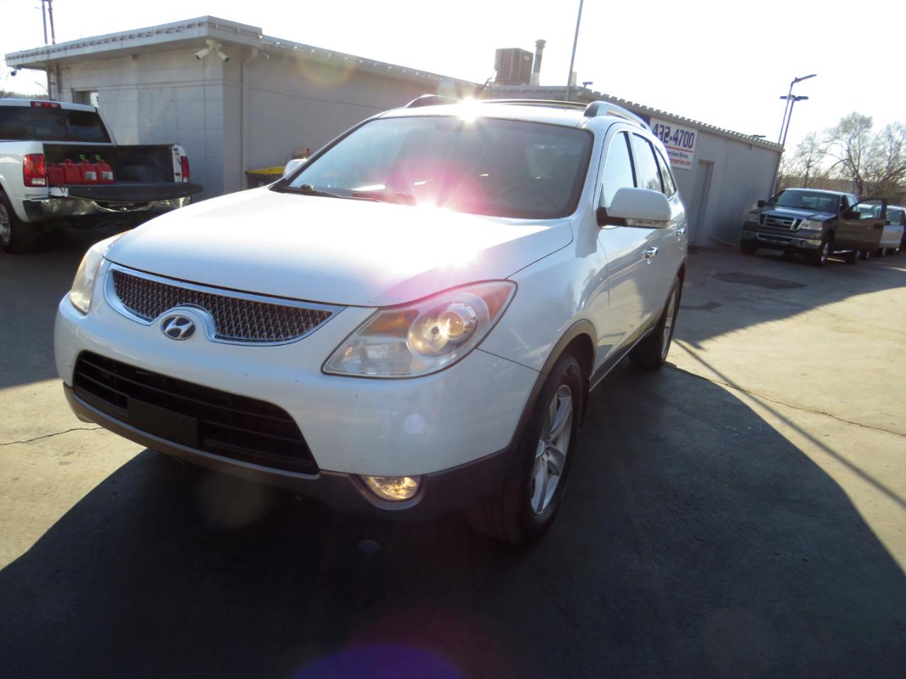 Hyundai Veracruz FWD 4dr Limited 2011