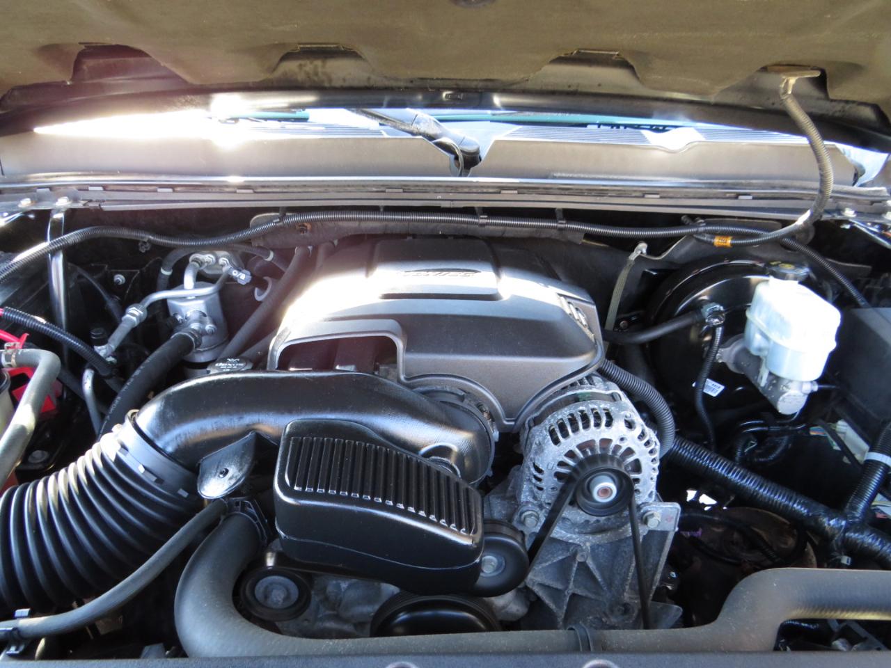 Chevrolet Silverado 1500 4WD Ext Cab 143.5" LT 2012