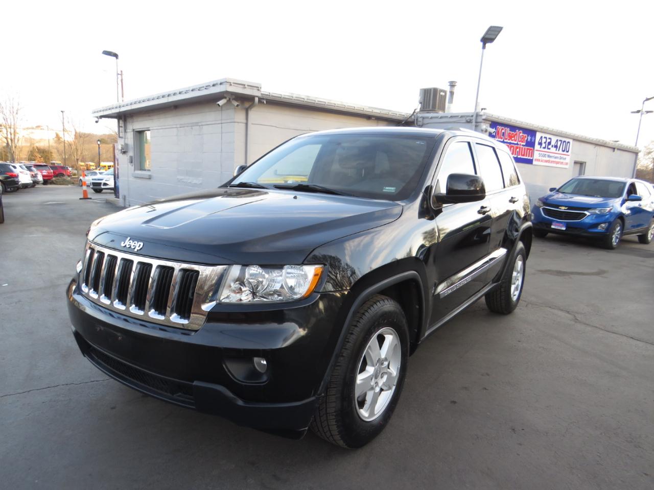 Jeep Grand Cherokee 4WD 4dr Laredo 2011
