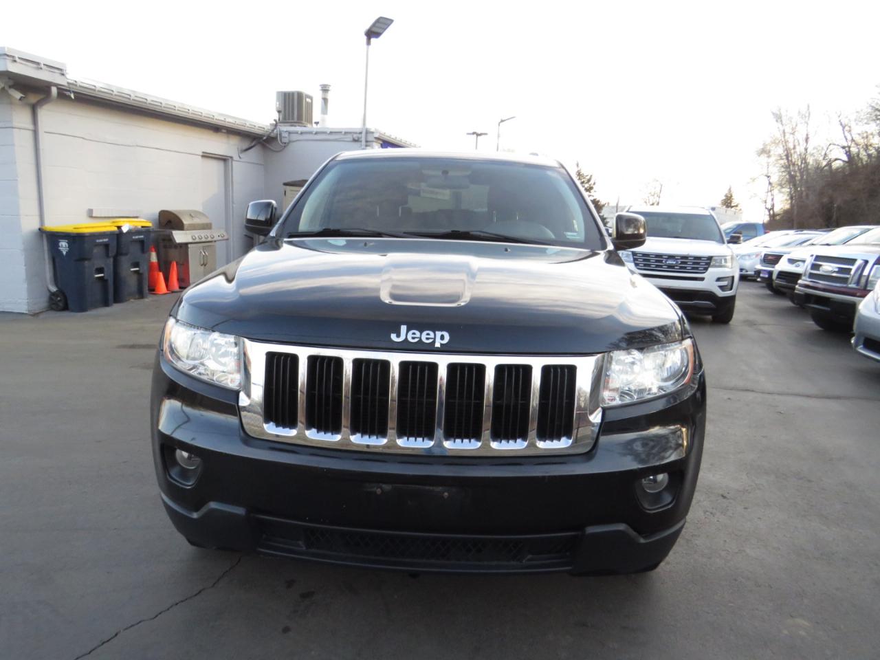 Jeep Grand Cherokee 4WD 4dr Laredo 2011