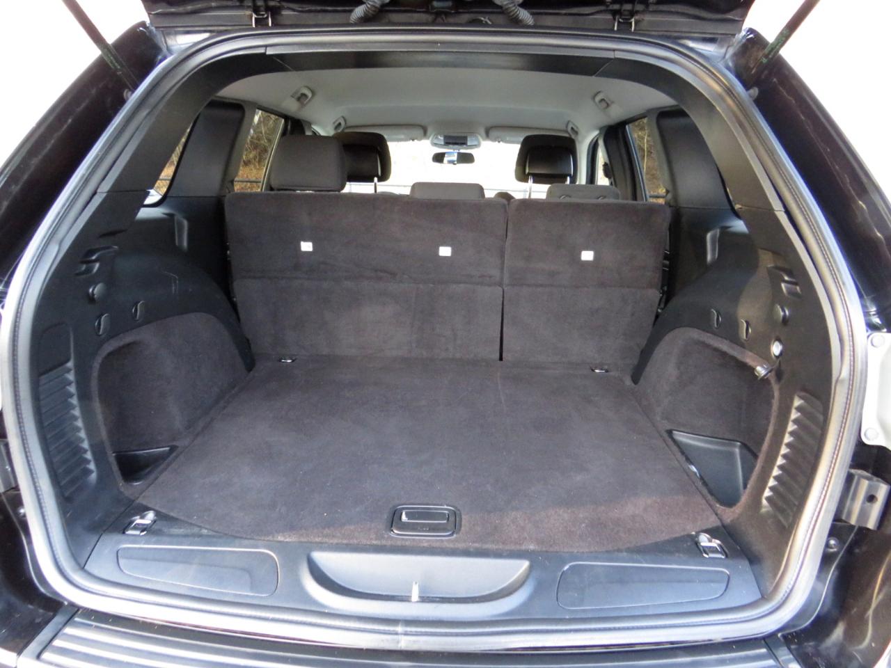 Jeep Grand Cherokee 4WD 4dr Laredo 2011