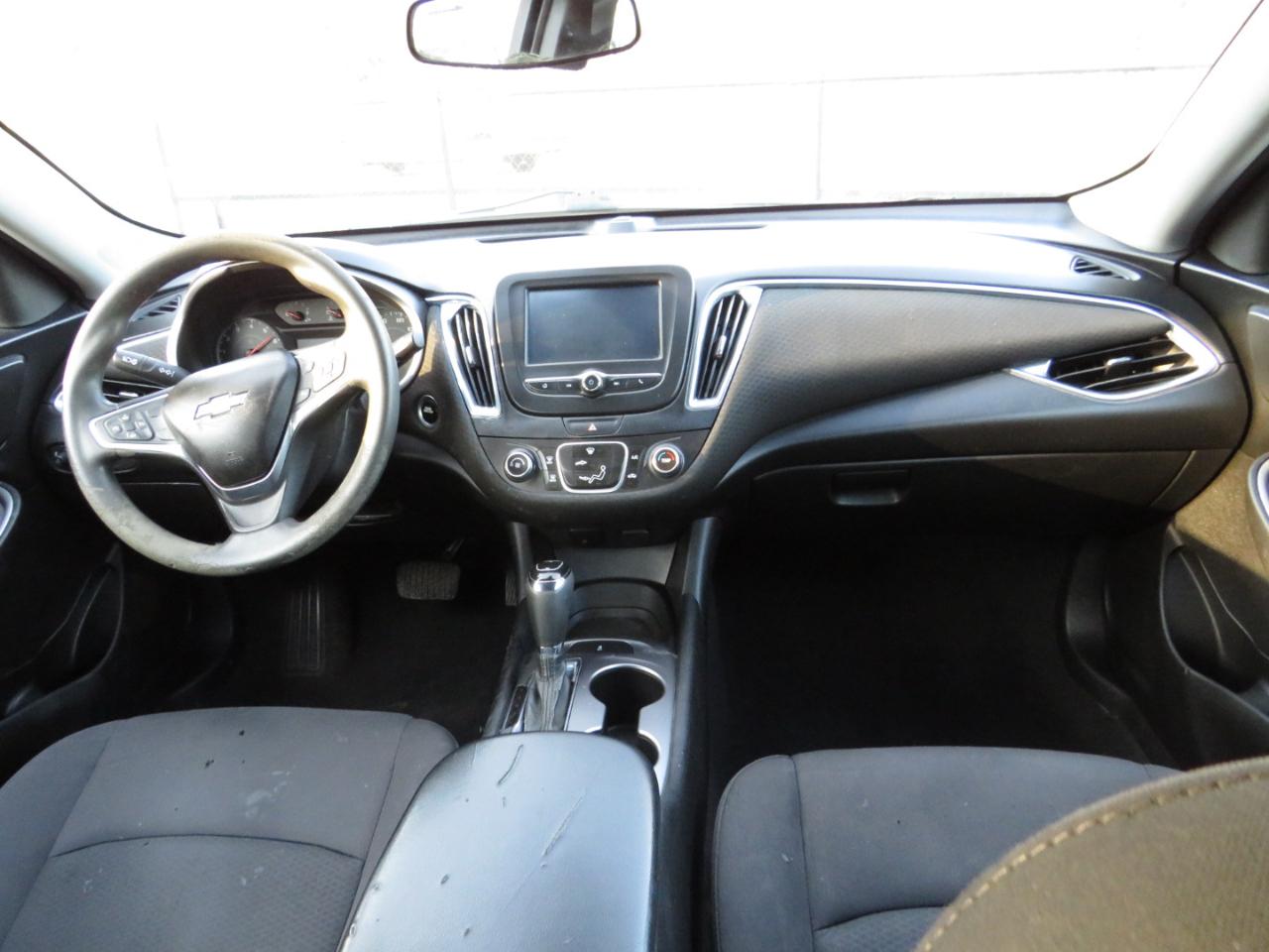 Chevrolet Malibu 4dr Sdn LS w/1LS 2017