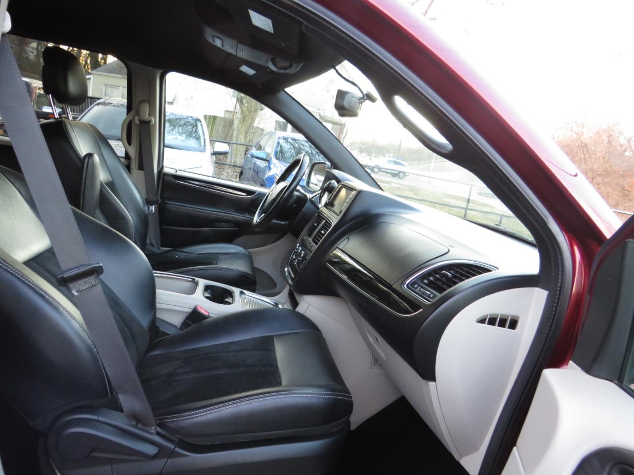 Dodge Grand Caravan SXT Wagon 2017