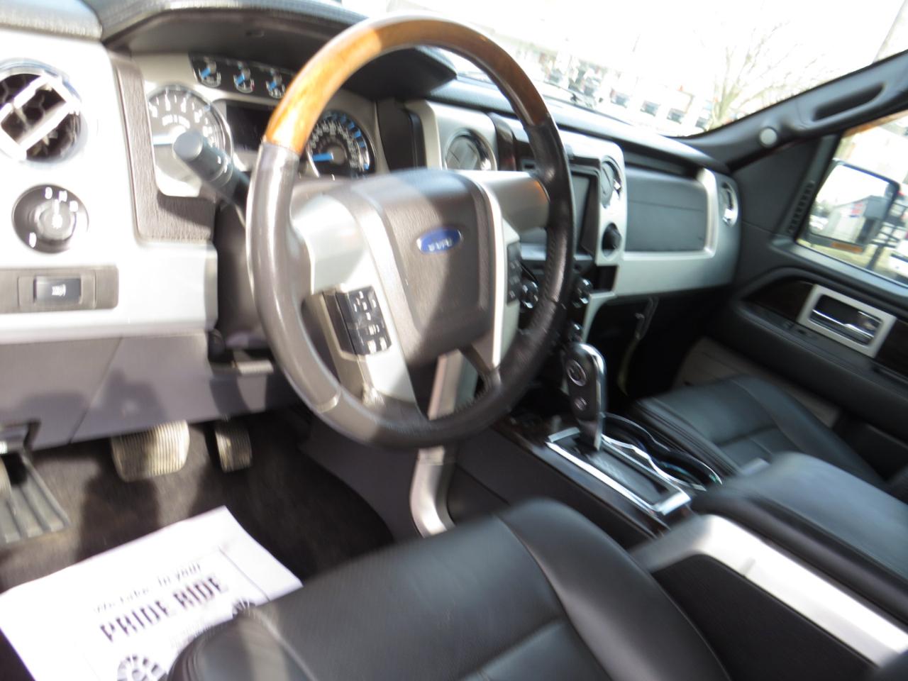 Ford F-150 4WD SuperCrew 145" King Ranch 2013