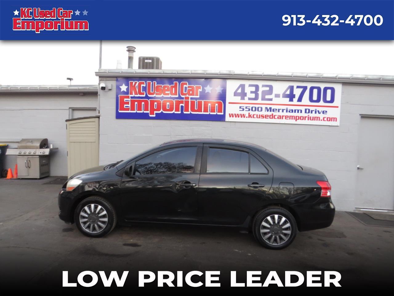 2007 Toyota Yaris 4dr Sdn Auto Base (Natl)