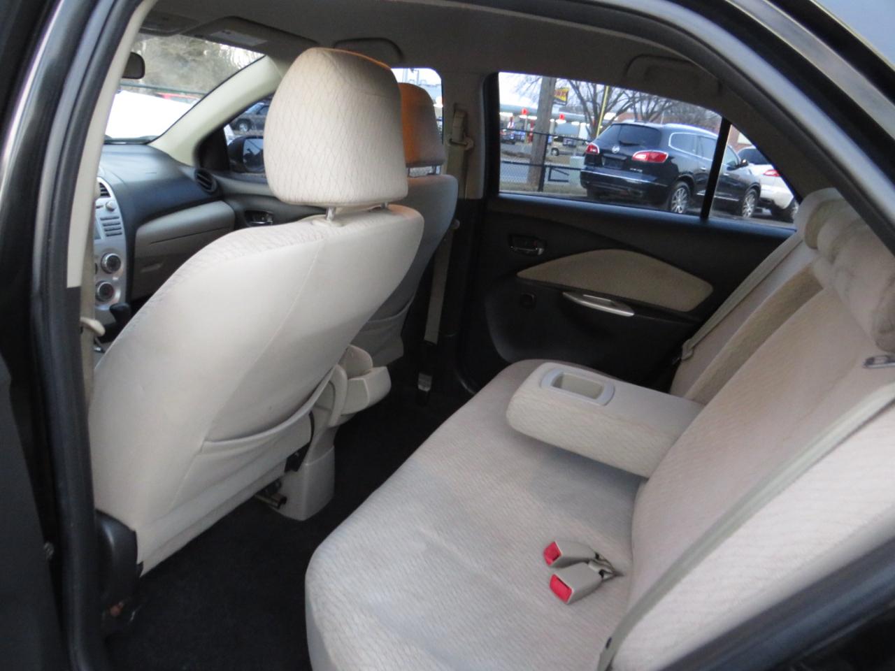 Toyota Yaris 4dr Sdn Auto Base (Natl) 2007