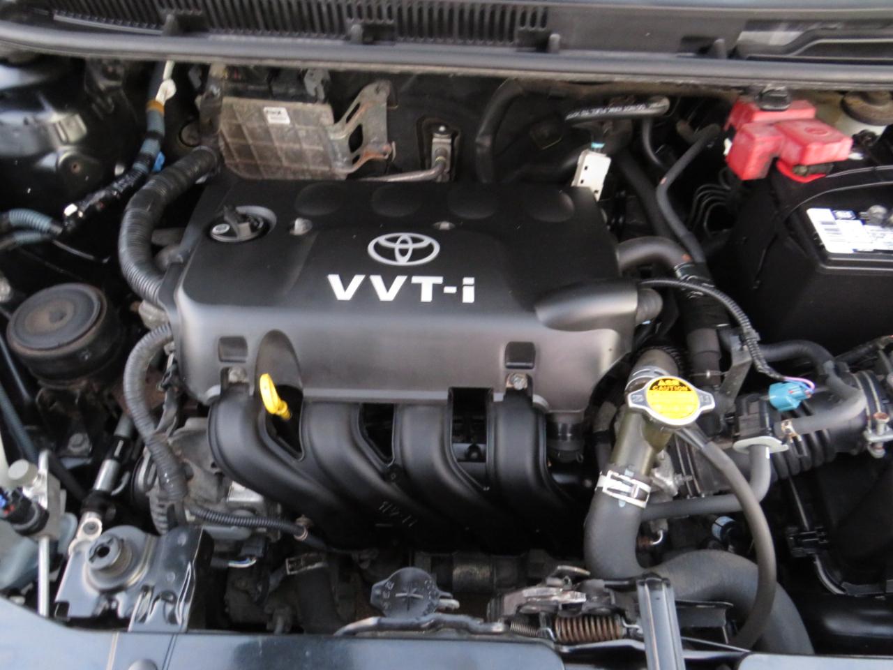 Toyota Yaris 4dr Sdn Auto Base (Natl) 2007