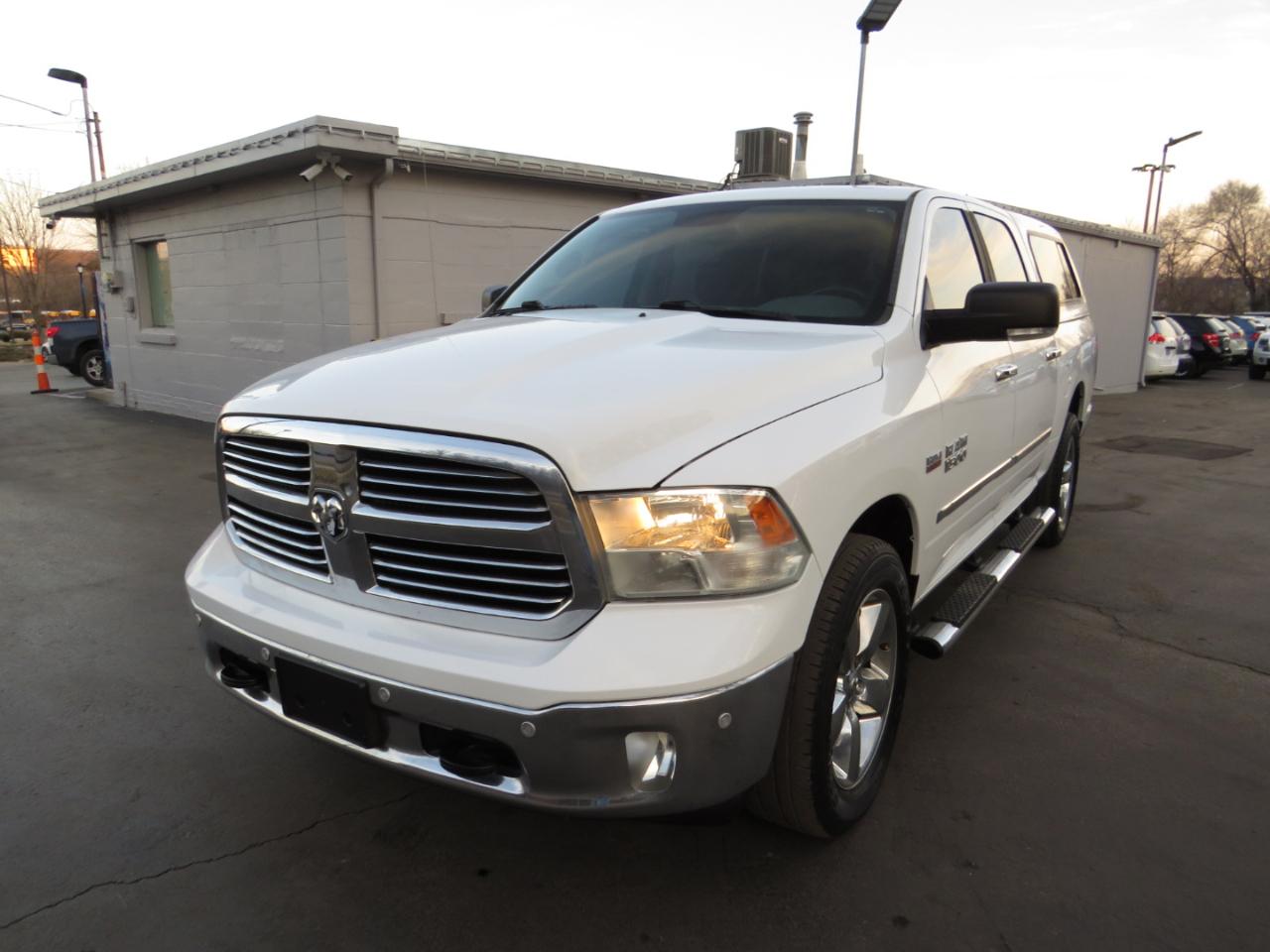 RAM 1500 4WD Crew Cab 140.5" Big Horn 2016