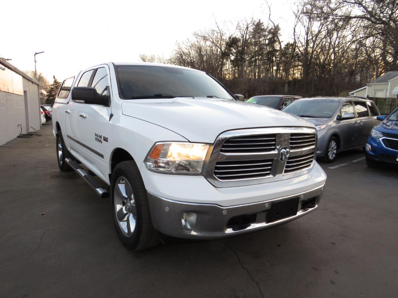 RAM 1500 4WD Crew Cab 140.5" Big Horn 2016