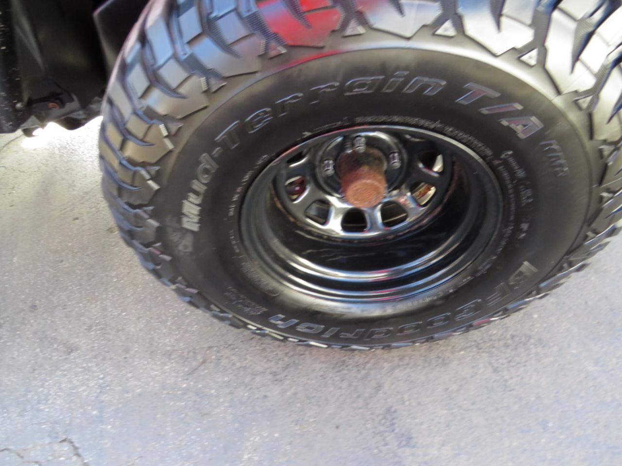 Jeep Wrangler 4WD 2dr Sahara 2012