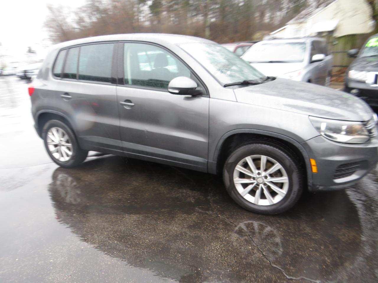 Volkswagen Tiguan 2WD 4dr Auto R-Line 2014
