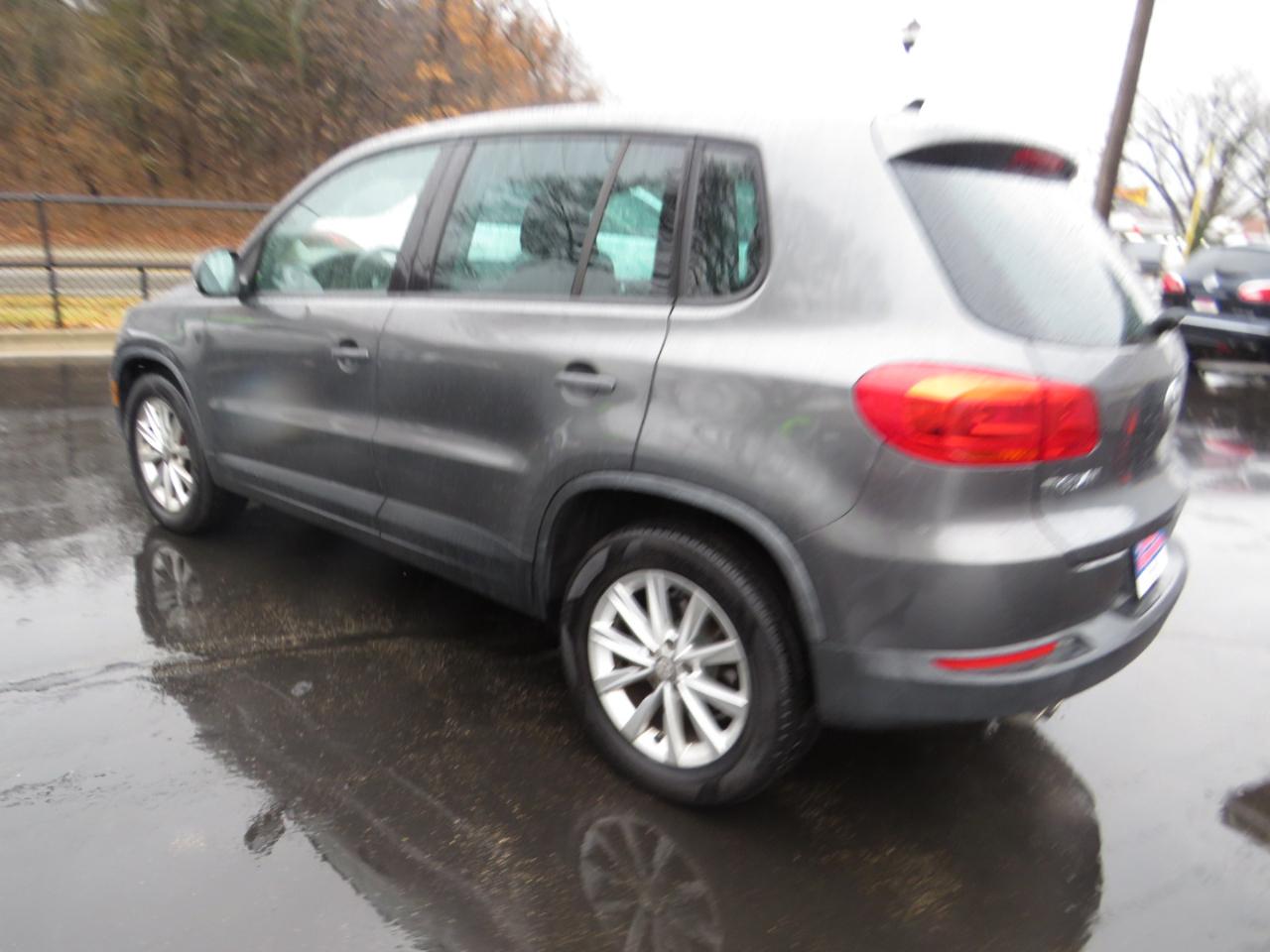Volkswagen Tiguan 2WD 4dr Auto R-Line 2014