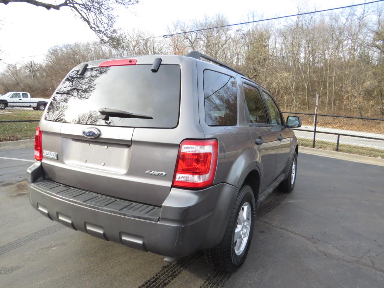 Ford Escape 4WD 4dr V6 Auto XLT 2009