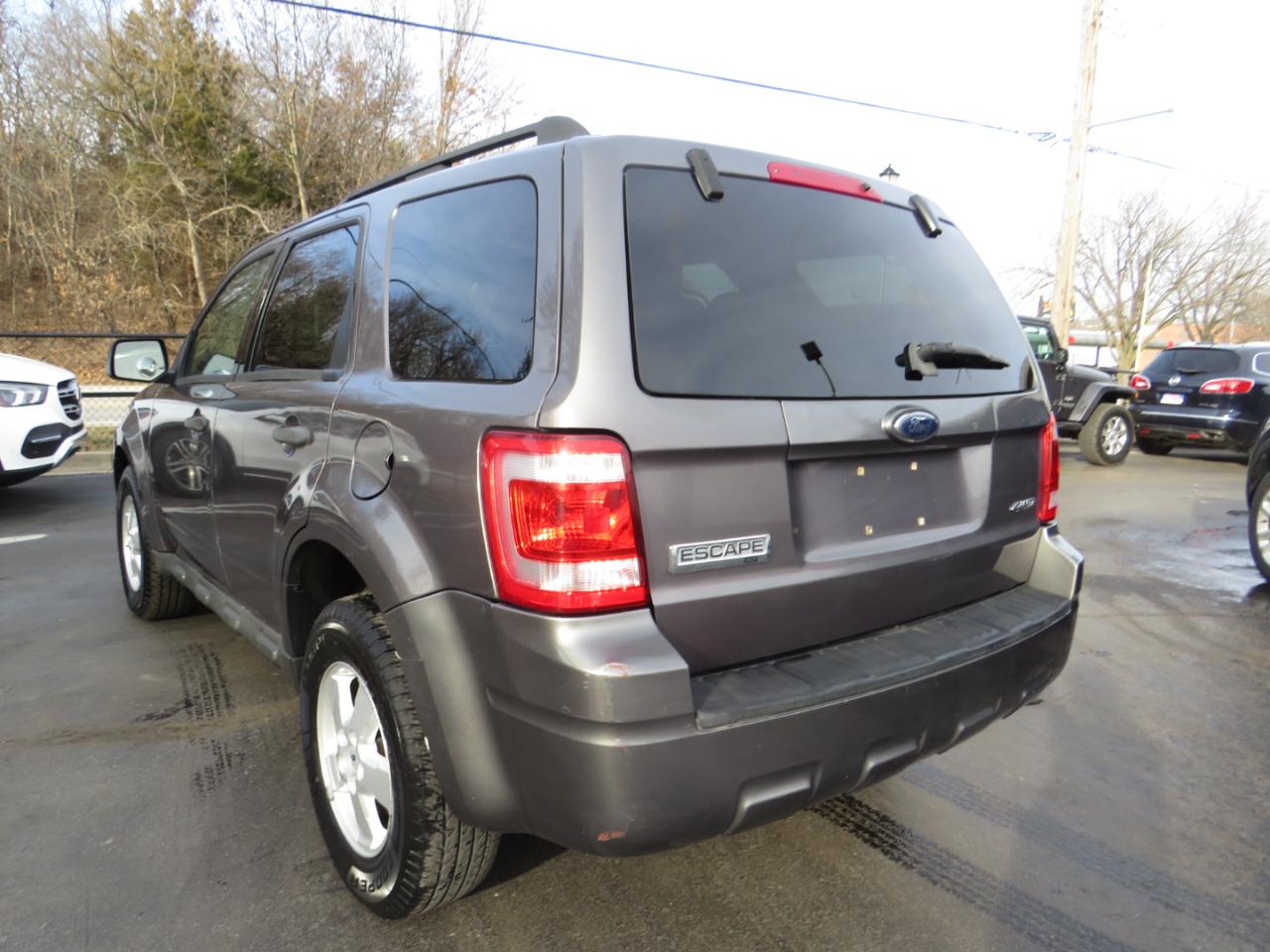 Ford Escape 4WD 4dr V6 Auto XLT 2009
