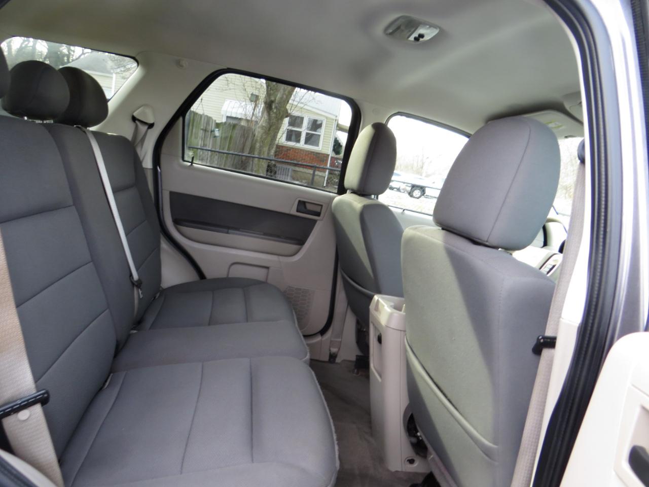 Ford Escape 4WD 4dr V6 Auto XLT 2009