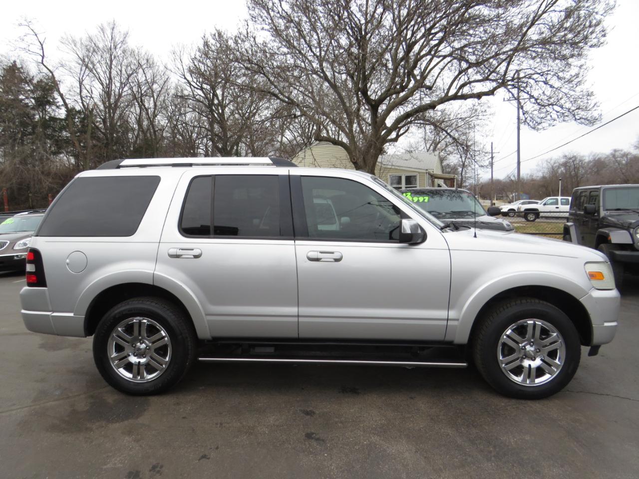 Ford Explorer 4WD 4dr Limited 2010