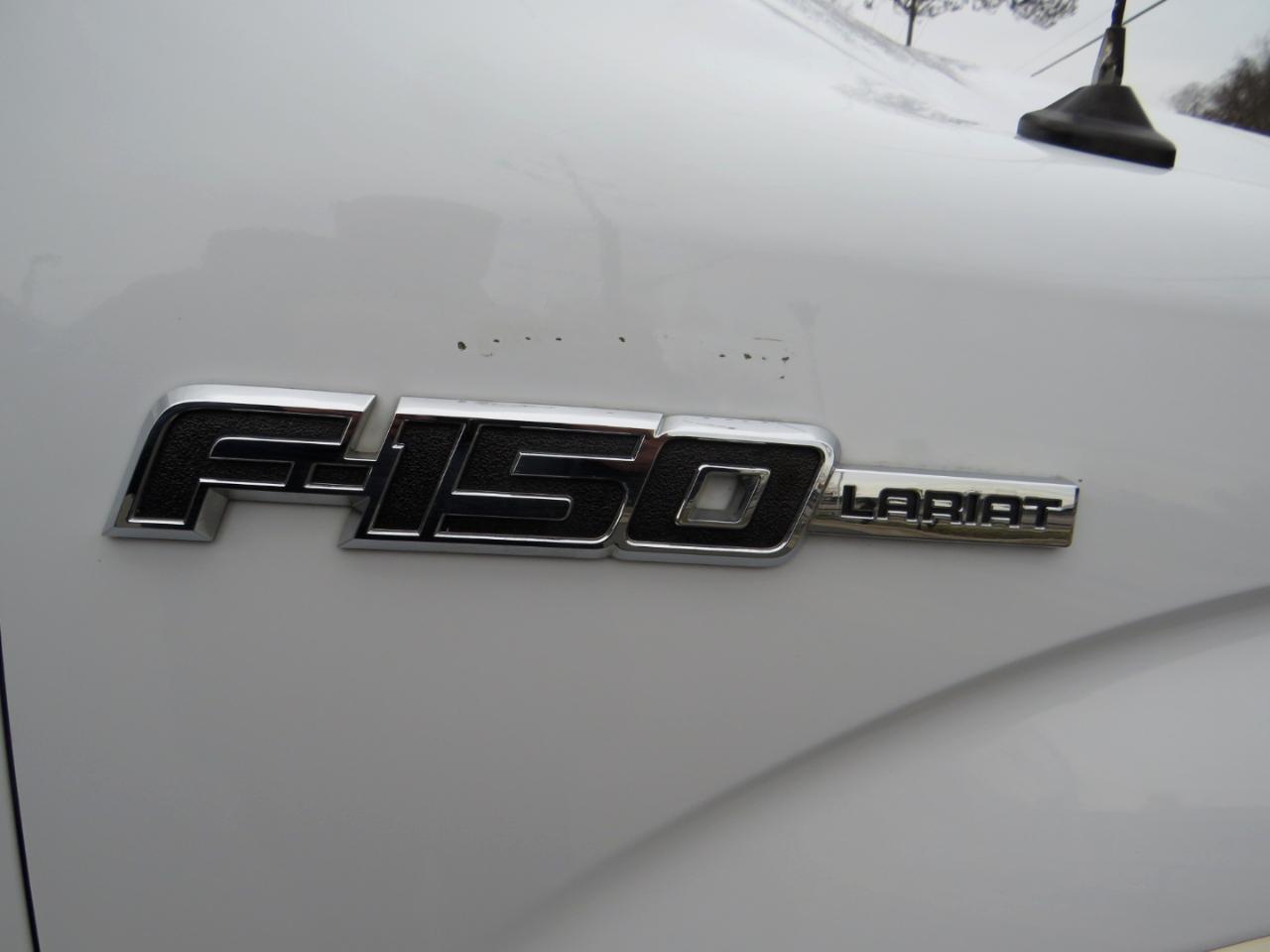 Ford F-150 4WD SuperCrew 145" Platinum 2011