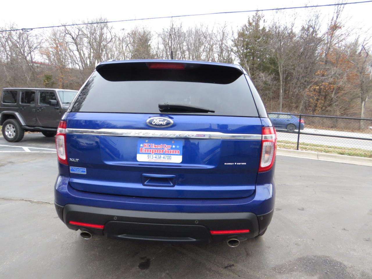 Ford Explorer FWD 4dr XLT 2014