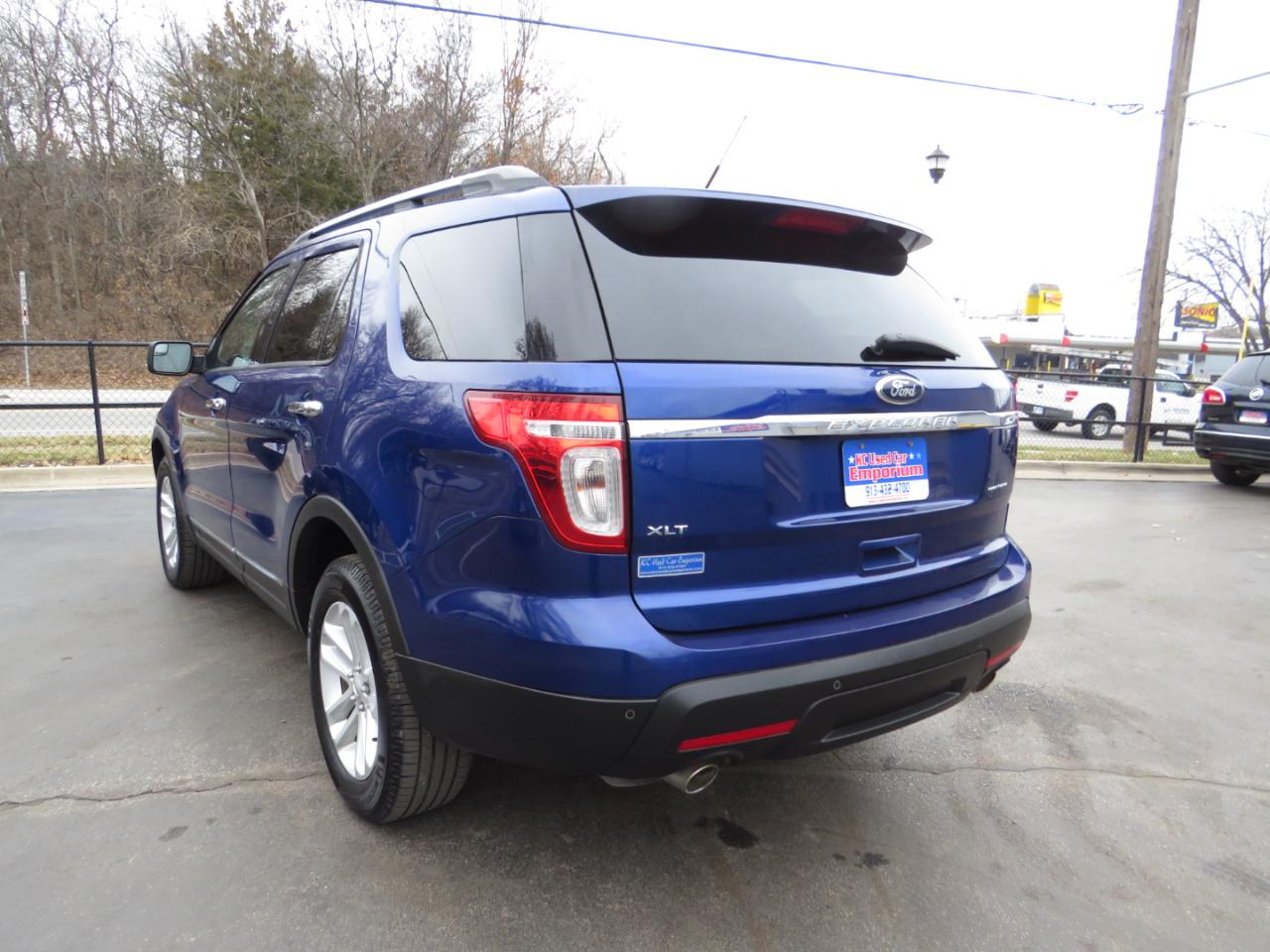 Ford Explorer FWD 4dr XLT 2014
