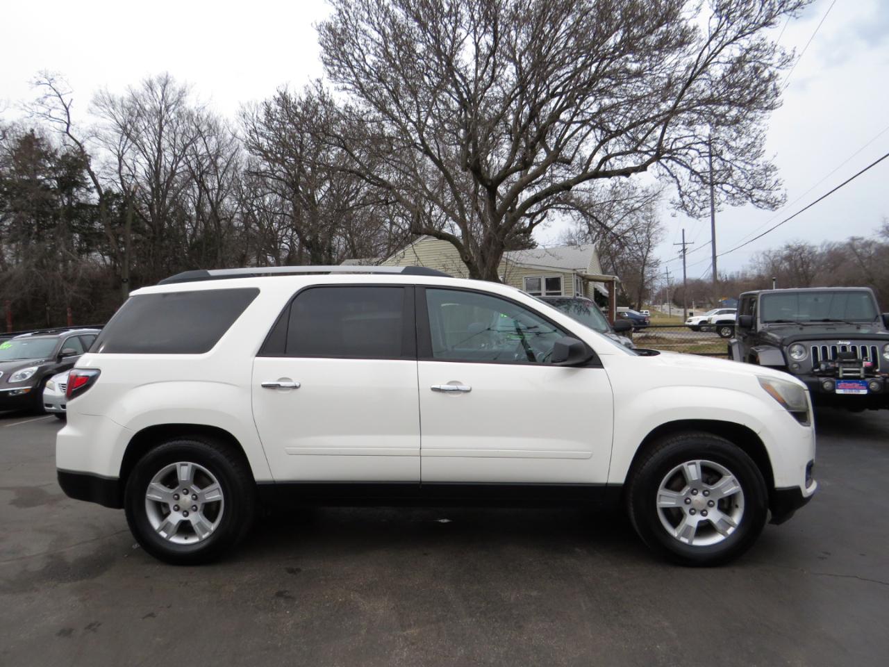 GMC Acadia FWD 4dr SLE w/SLE-2 2013