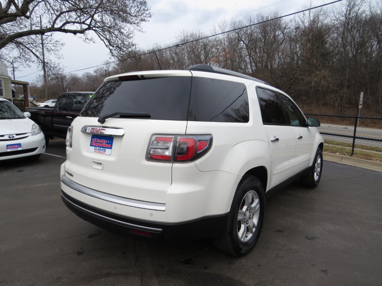GMC Acadia FWD 4dr SLE w/SLE-2 2013