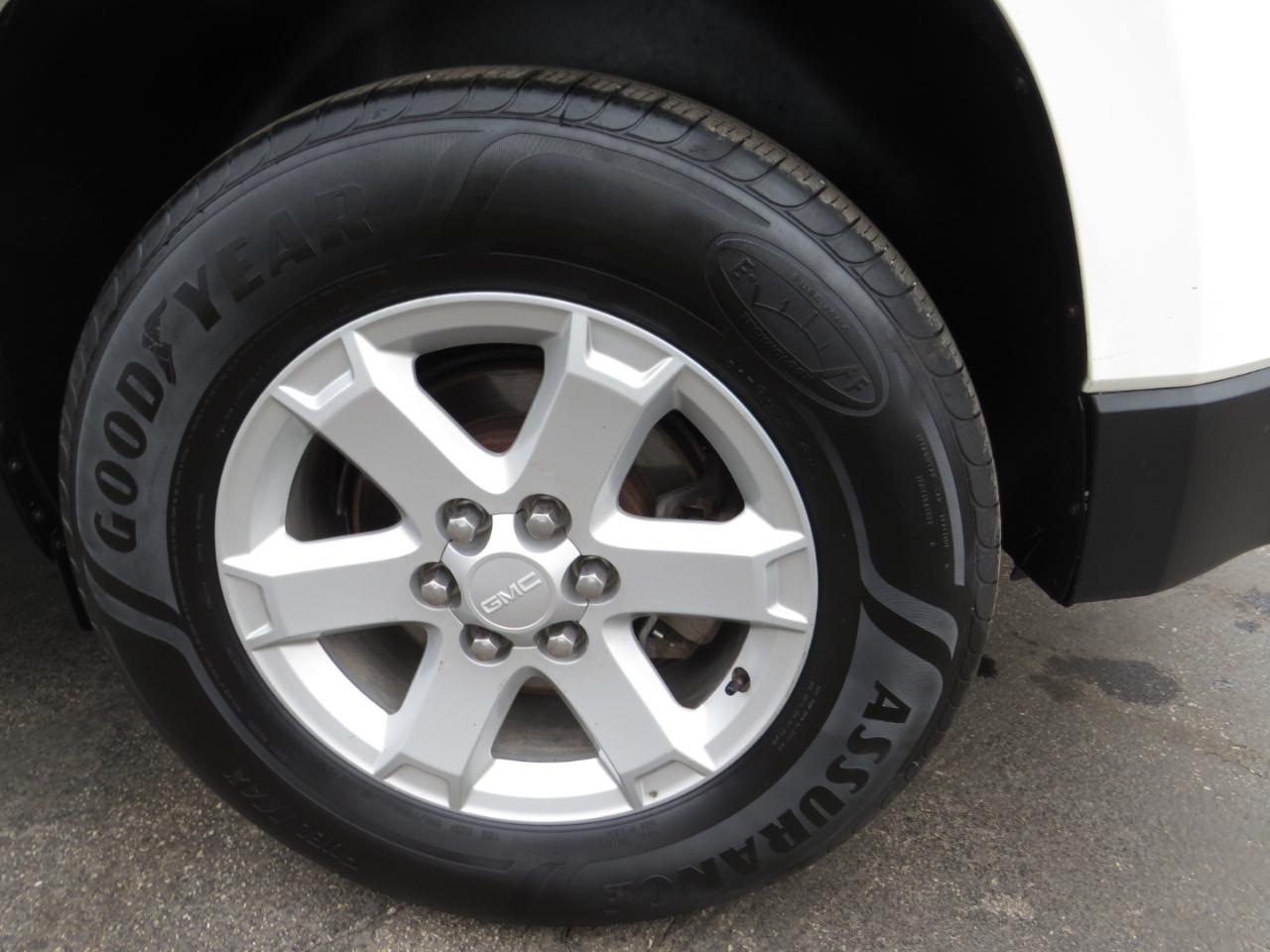 GMC Acadia FWD 4dr SLE w/SLE-2 2013