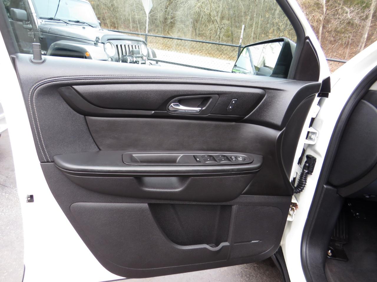 GMC Acadia FWD 4dr SLE w/SLE-2 2013