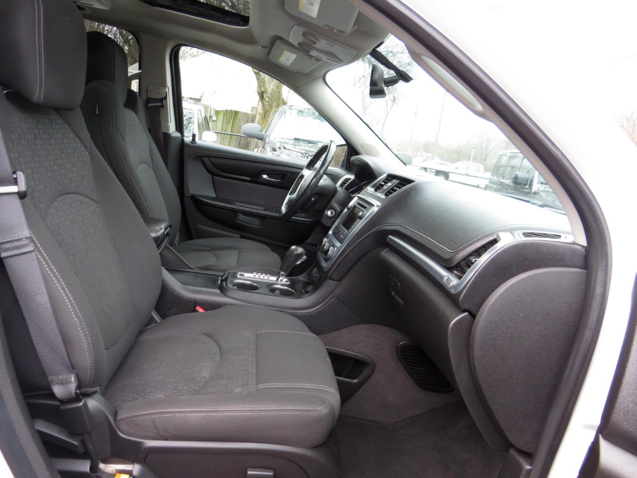 GMC Acadia FWD 4dr SLE w/SLE-2 2013