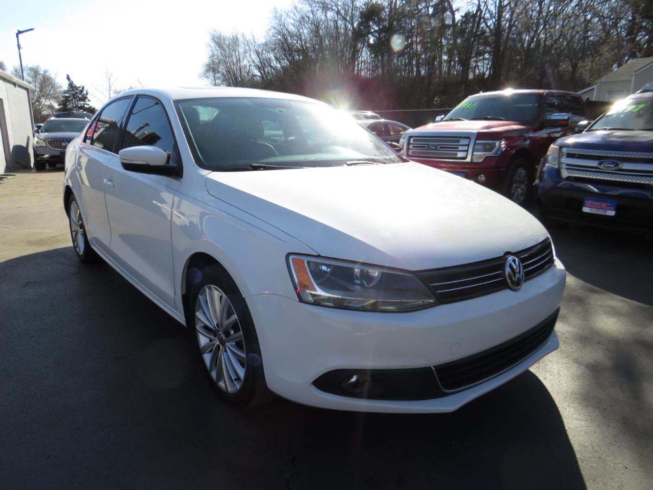 Volkswagen Jetta Sedan 4dr Auto SEL 2013