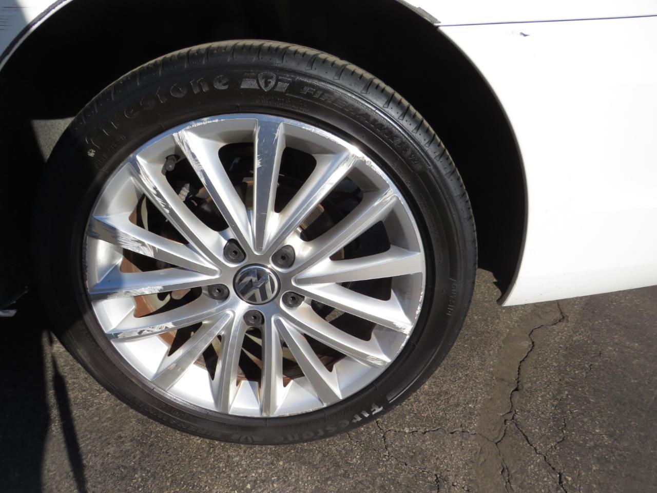 Volkswagen Jetta Sedan 4dr Auto SEL 2013