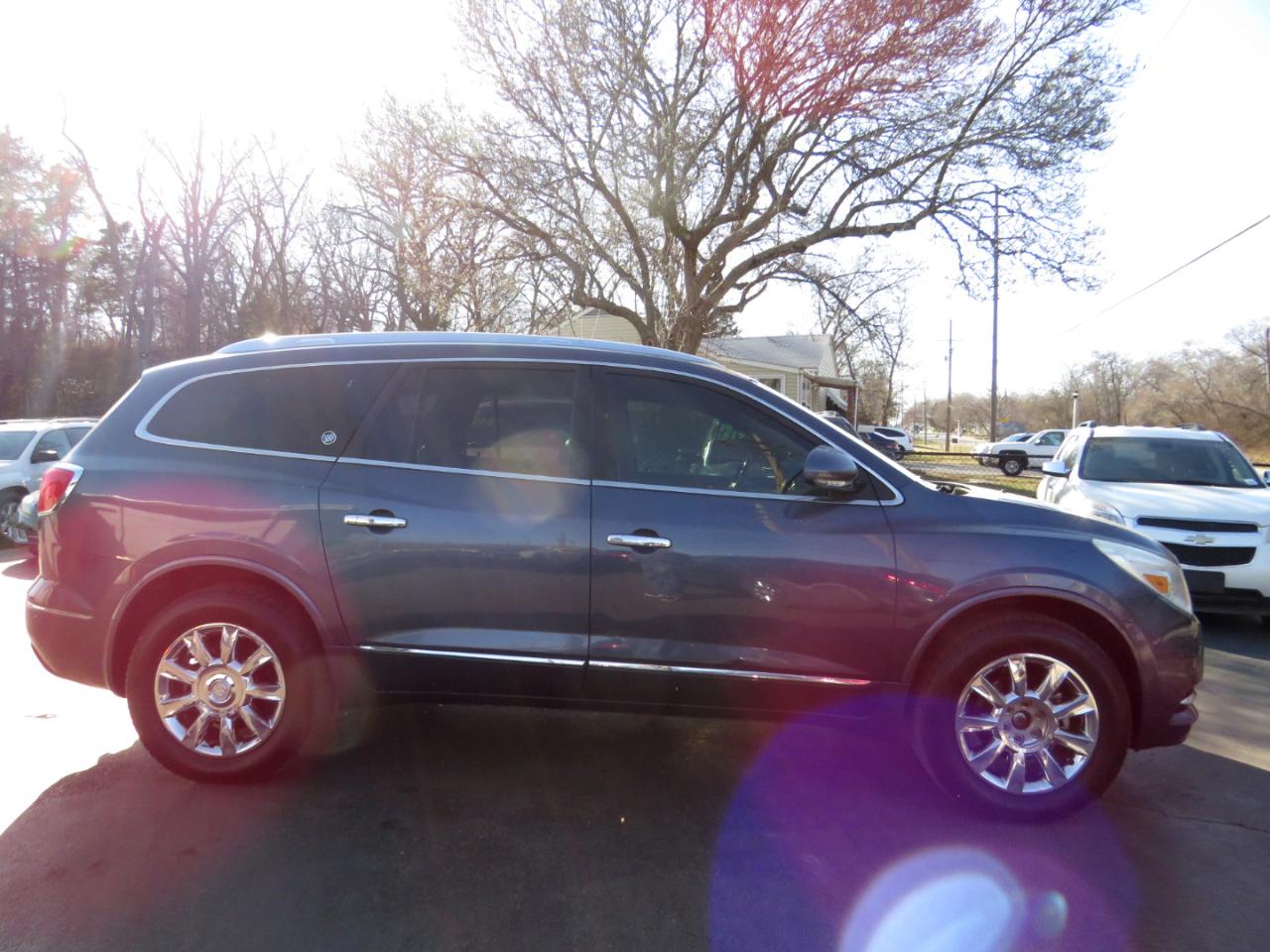 Buick Enclave FWD 4dr Premium 2014