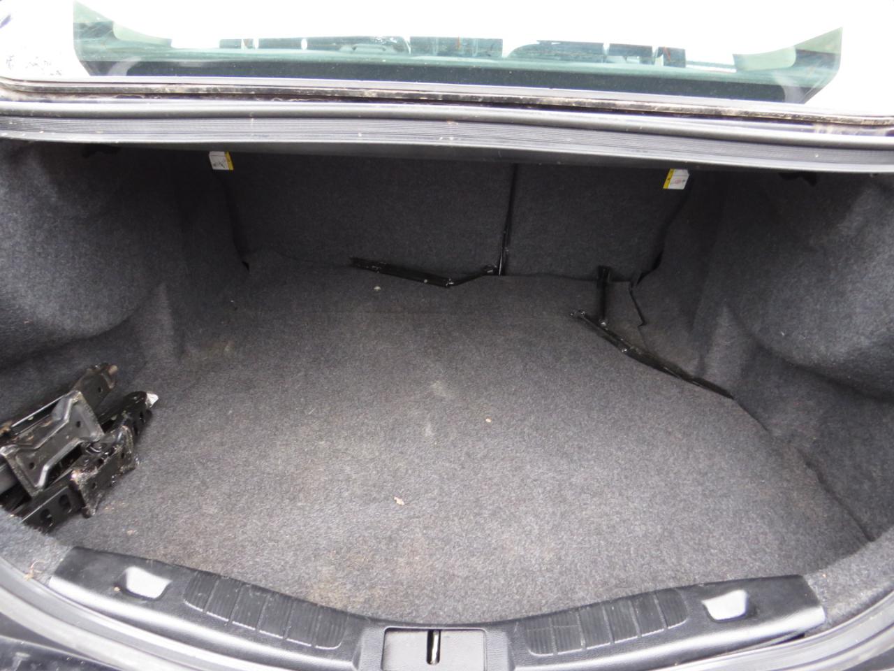 Ford Fusion Titanium FWD 2019