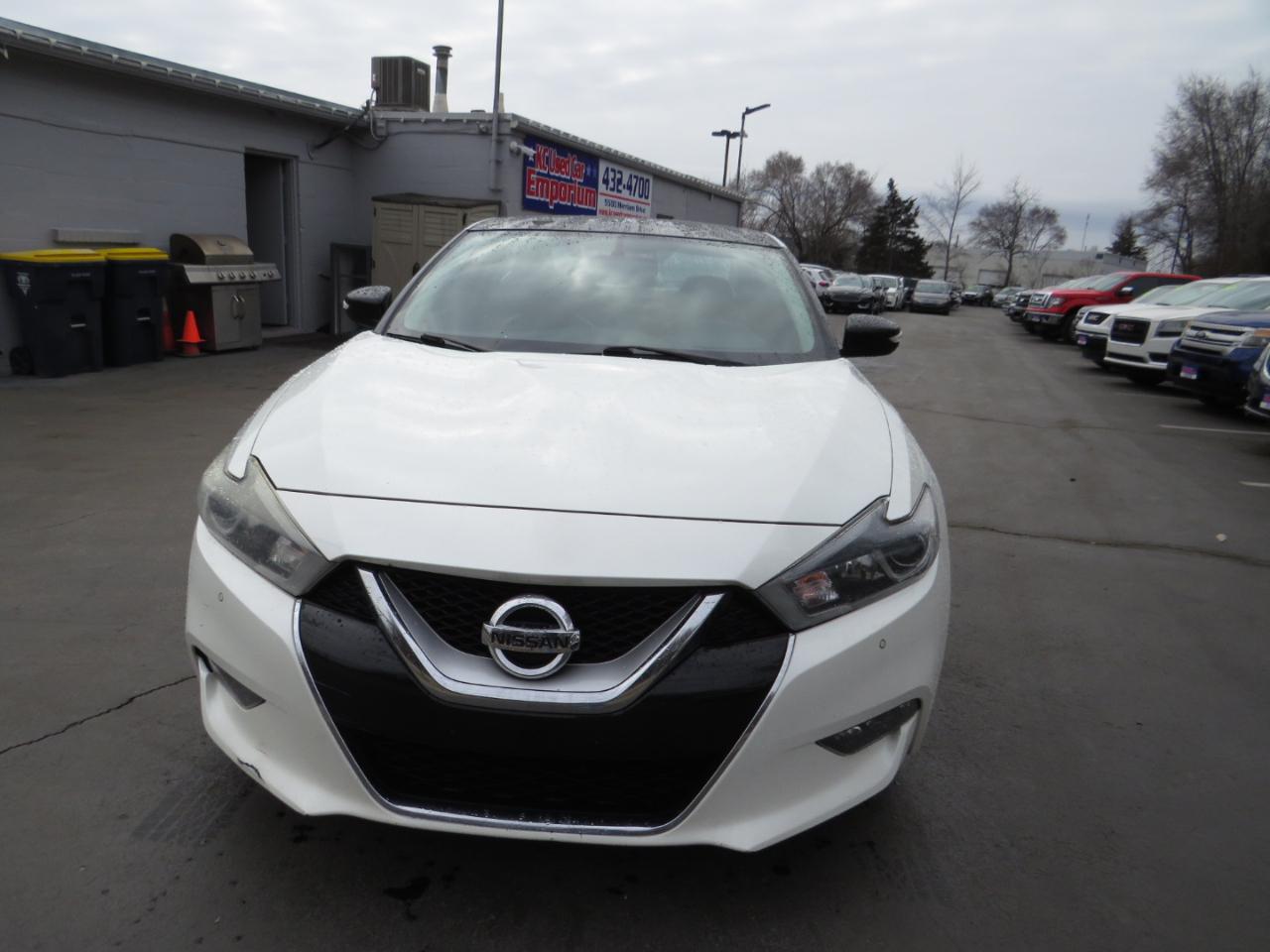 Nissan Maxima SL 3.5L 2017