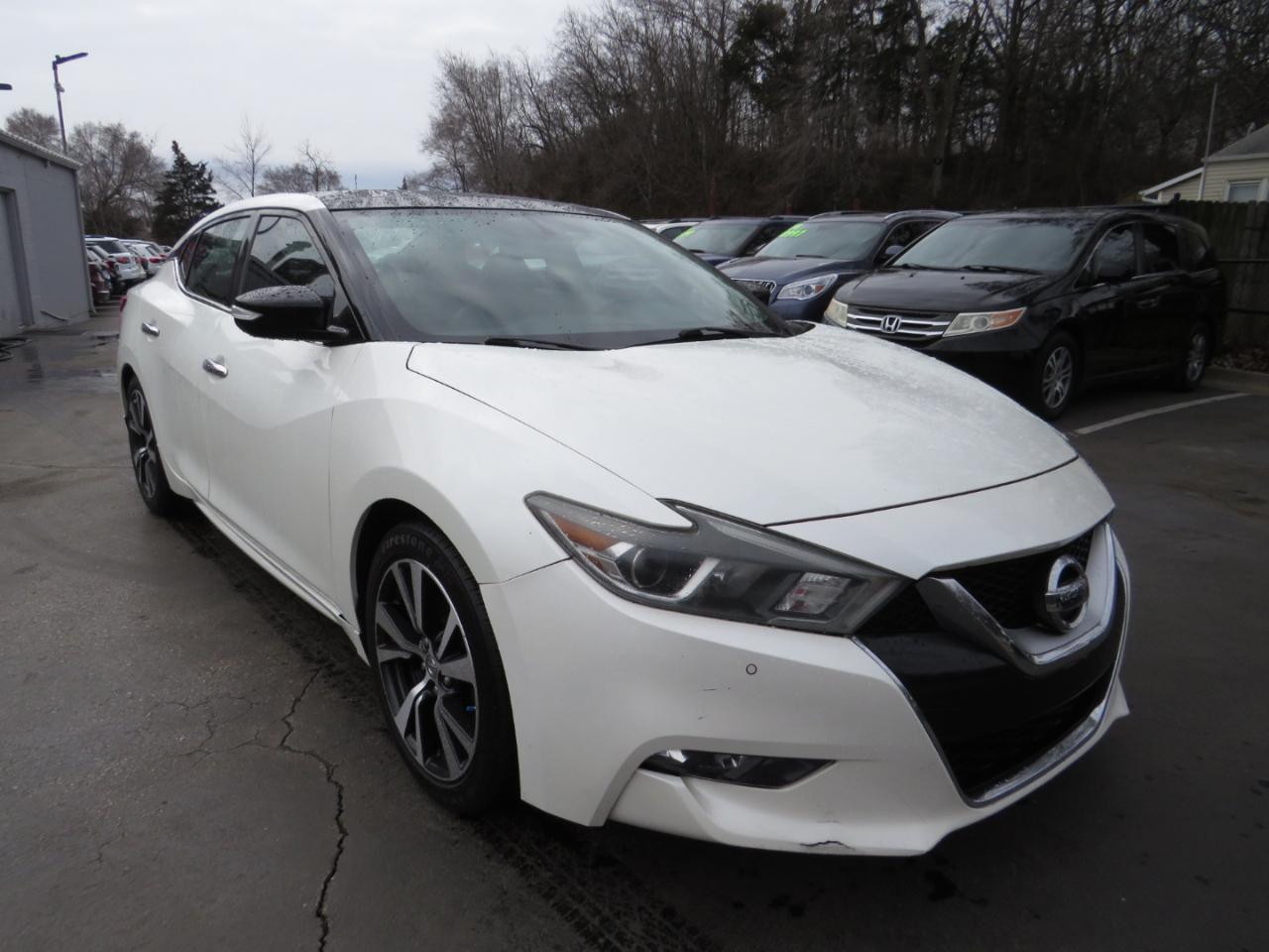 Nissan Maxima SL 3.5L 2017