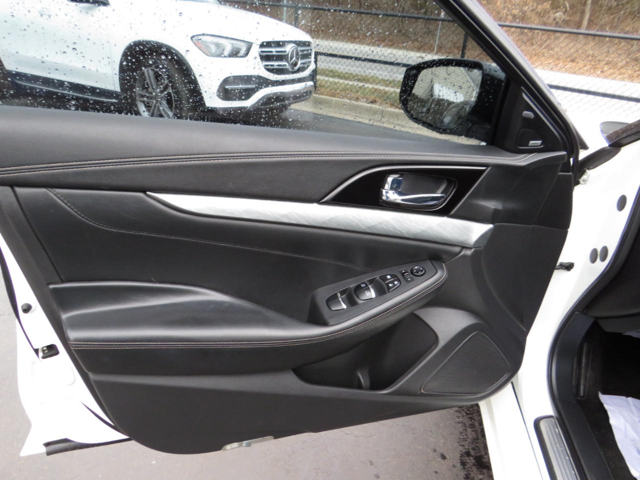 Nissan Maxima SL 3.5L 2017