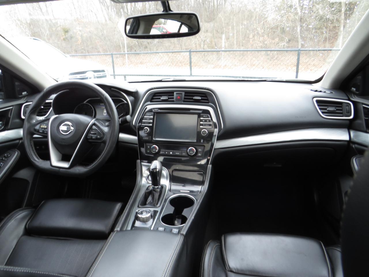 Nissan Maxima SL 3.5L 2017