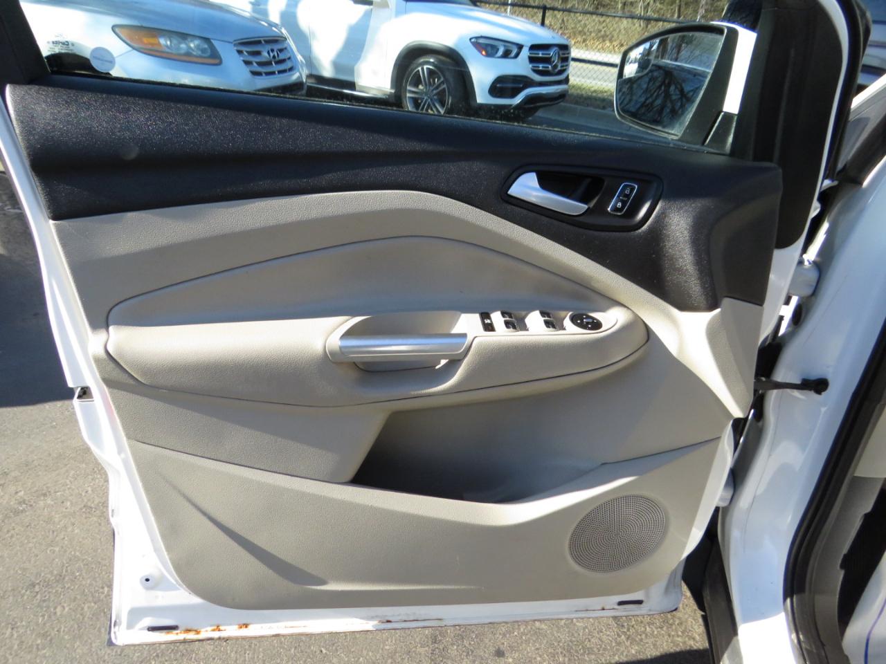 Ford Escape 4WD 4dr SE 2015