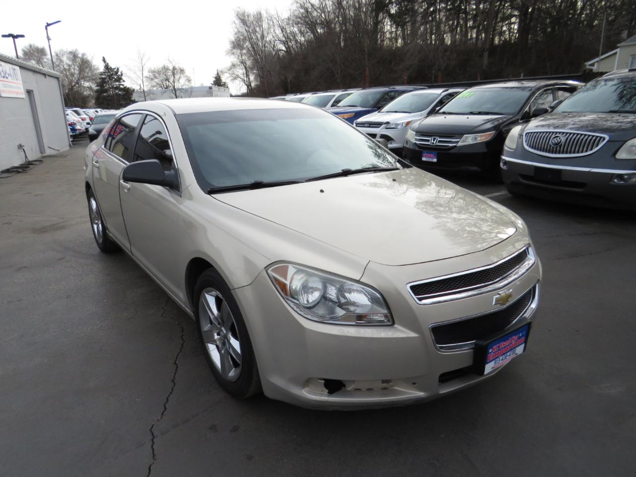 Chevrolet Malibu 4dr Sdn LS w/1LS 2011
