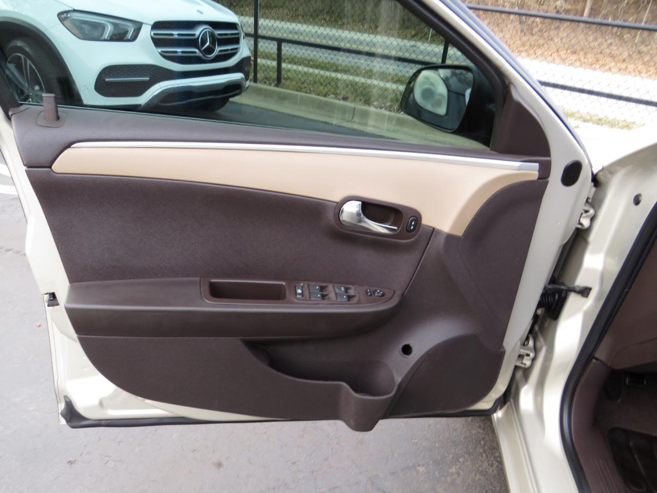 Chevrolet Malibu 4dr Sdn LS w/1LS 2011