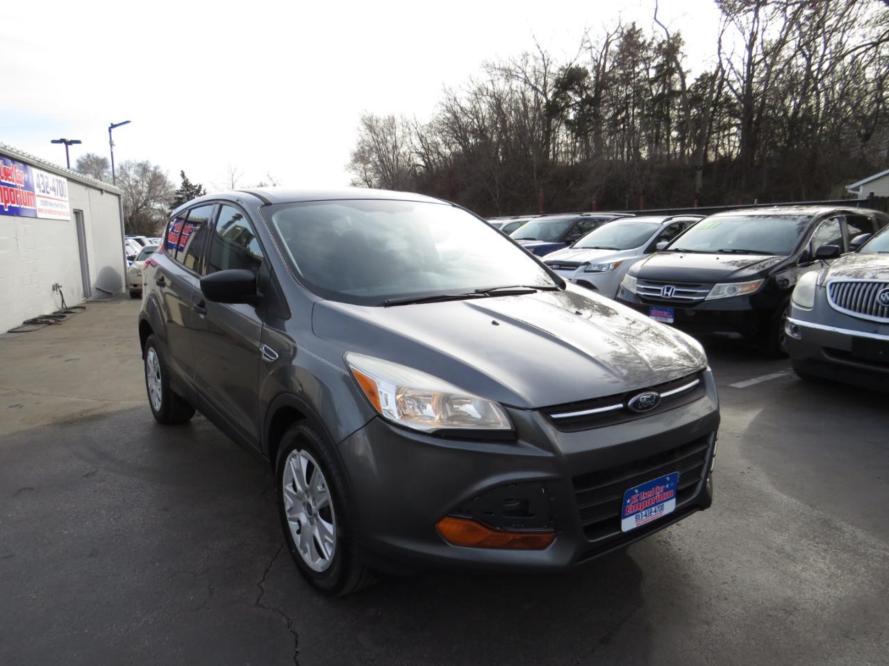 Ford Escape FWD 4dr S 2014