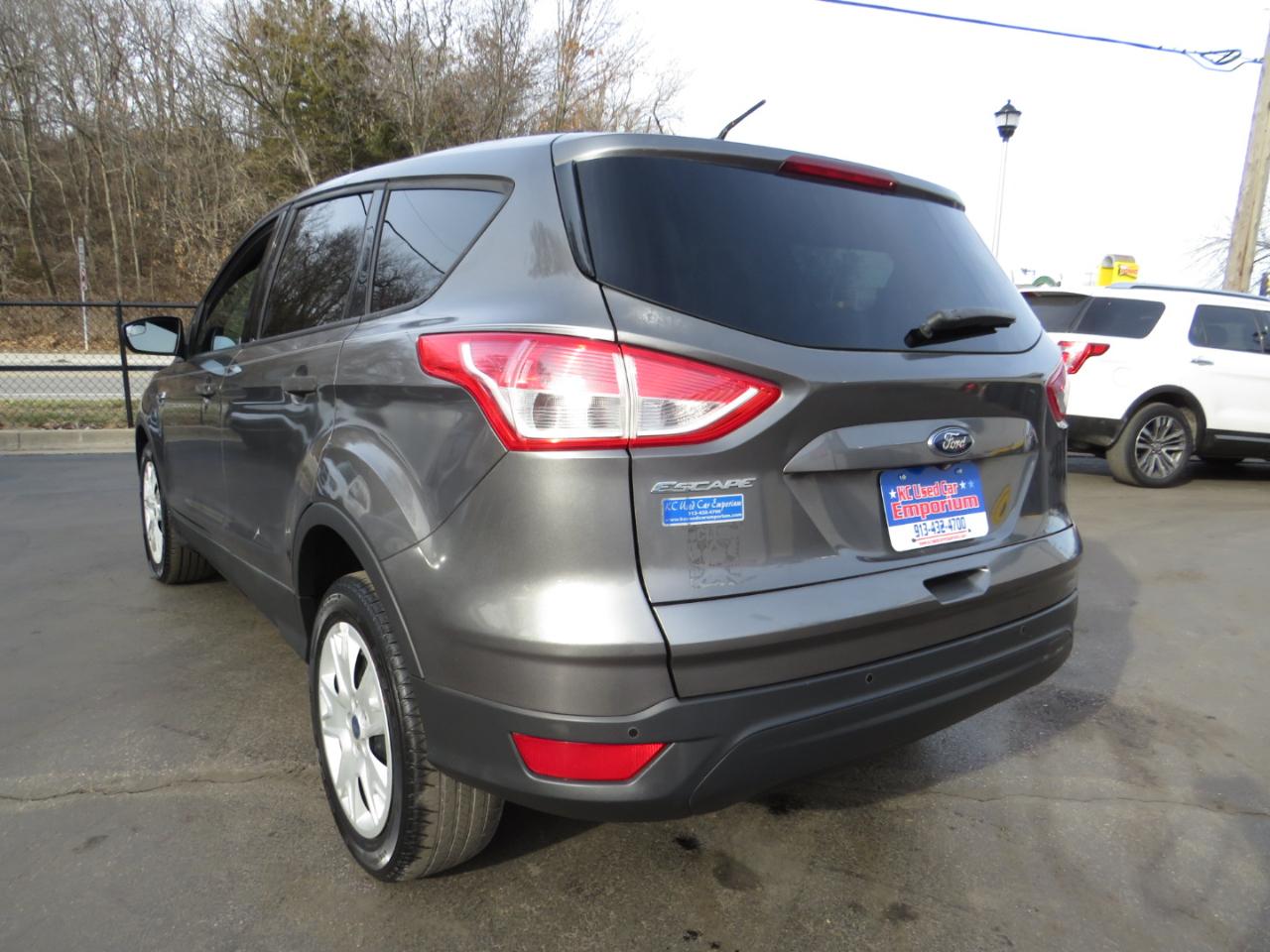 Ford Escape FWD 4dr S 2014