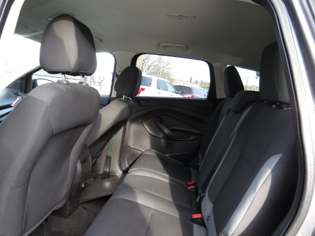 Ford Escape FWD 4dr S 2014