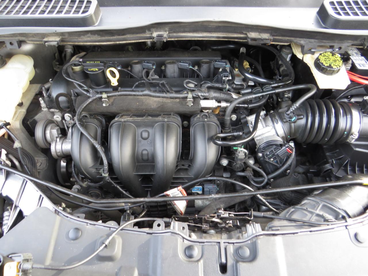 Ford Escape FWD 4dr S 2014