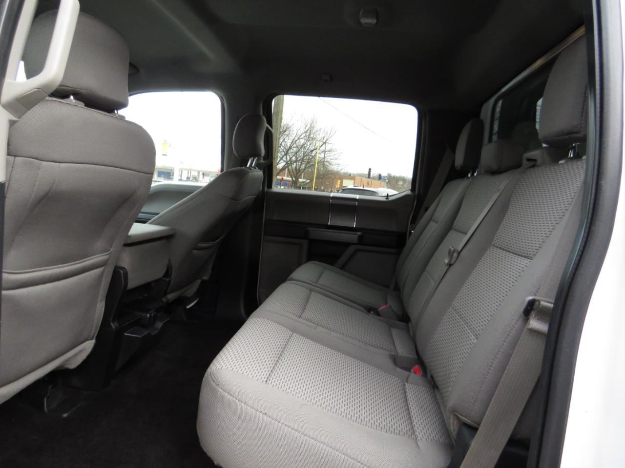 Ford F-150 4WD SuperCrew 145" XLT 2016