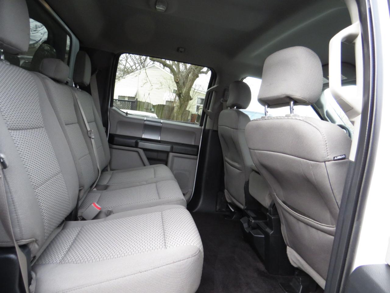 Ford F-150 4WD SuperCrew 145" XLT 2016