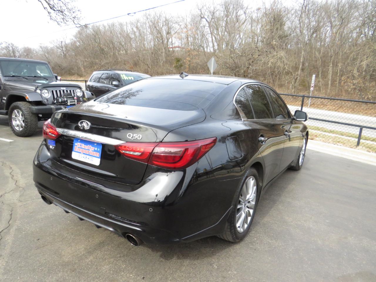 Infiniti Q50 3.0t LUXE AWD 2019