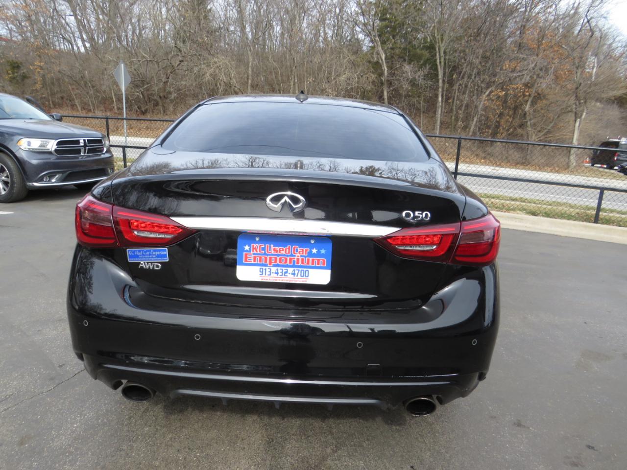 Infiniti Q50 3.0t LUXE AWD 2019