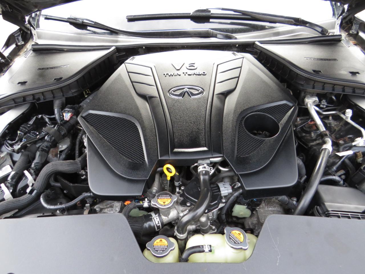 Infiniti Q50 3.0t LUXE AWD 2019