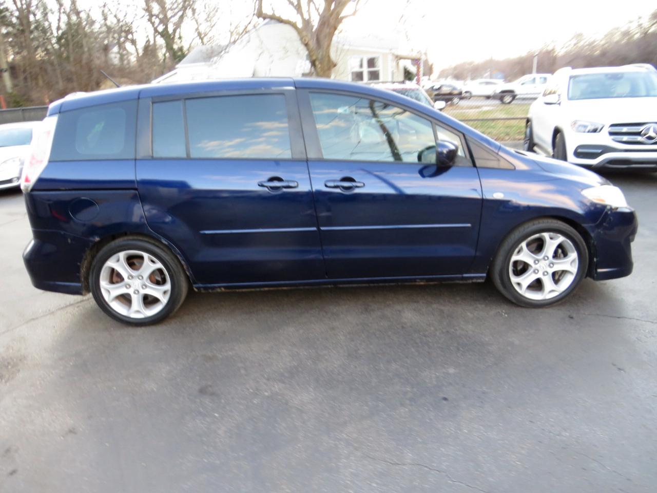 Mazda MAZDA5 4dr Wgn Auto Sport 2009