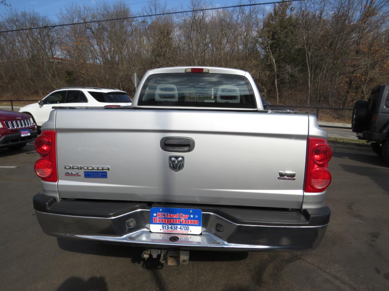 Dodge Dakota 4dr Quad Cab 131 4WD SLT 2006